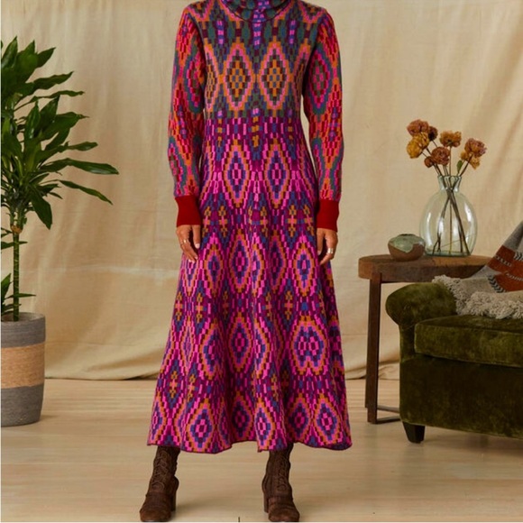 FARM Rio Dresses & Skirts - Farm Rio Tapestry Scarf Sweater Maxi Dress Knit Pink Multi Small NWT